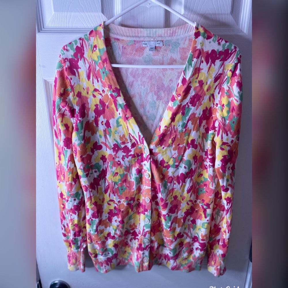 GAP floral cardigan size L